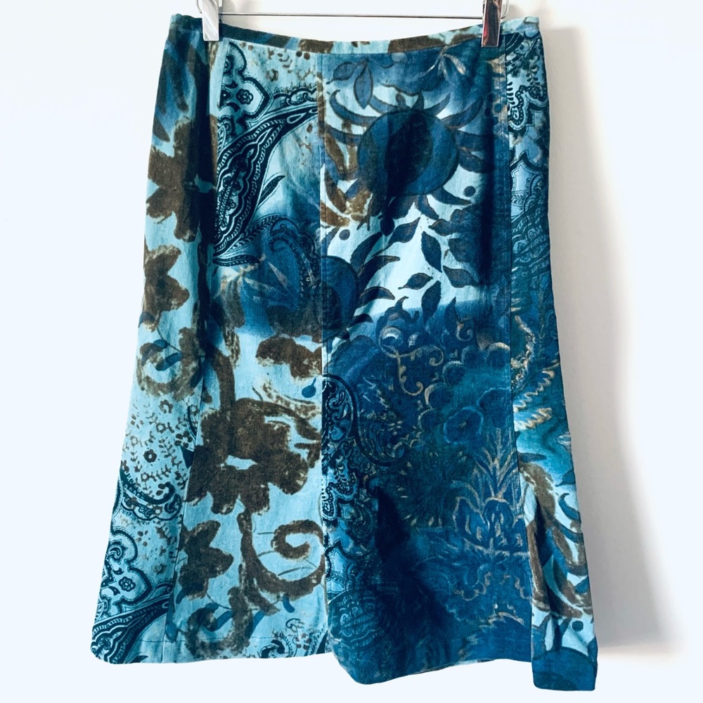 Yansi Fugel velour skirt size 6 NWT